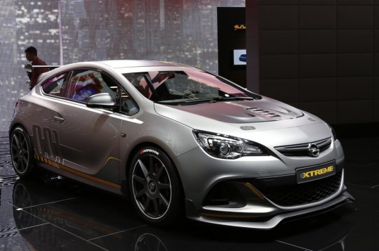 Opel OPC Extreme 