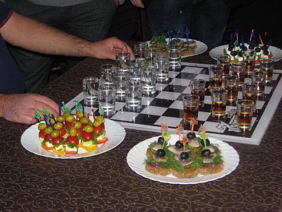 ვის უნდა ასეთი ჭადრაკის თამაში??!