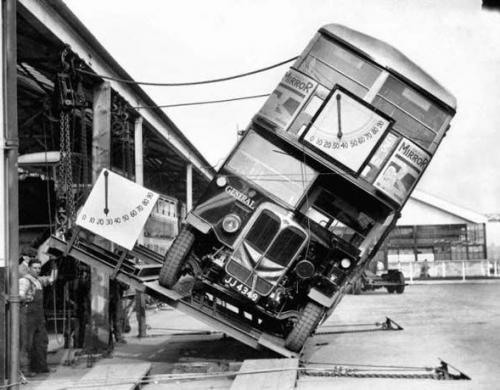 ისტორიული ფოტო:ორსართულიანი ავტობუსის ტესტირება