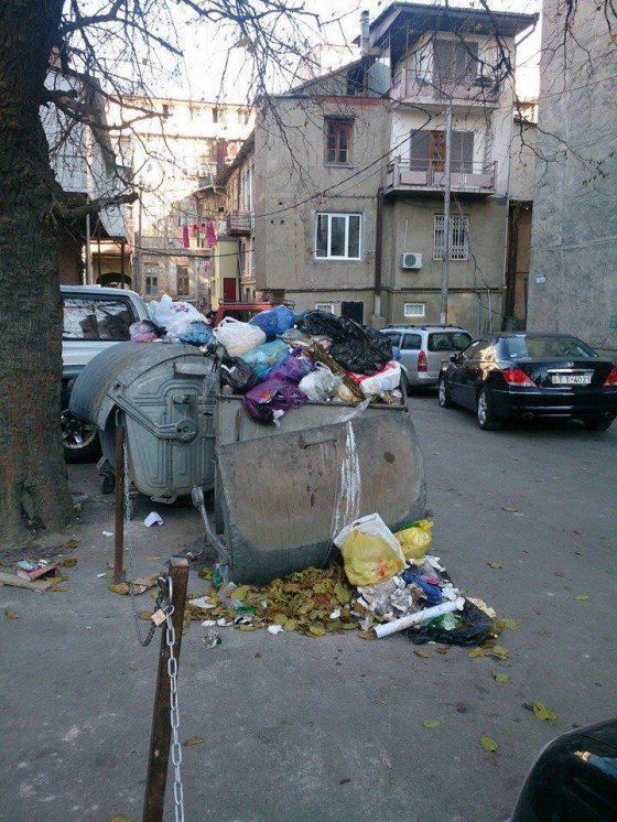 უხდება ასეთი სიტუაცია ქალაქს?