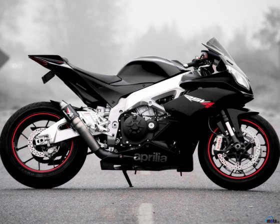 Aprilia RSV4