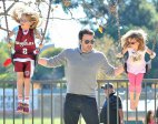 Ben Affleck ქალიშვილებთან ერთად ლოს ანჯელესში