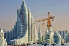 ყინულის  ქალაქის მშენებლობა ხარბინში (ჩინეთი)