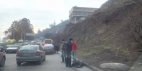 თბილისში მამაკაცს მანქანა დაეჯახა, პატრულს კი სამარშრუტო ტაქსმა ფეხზე გადაუარა