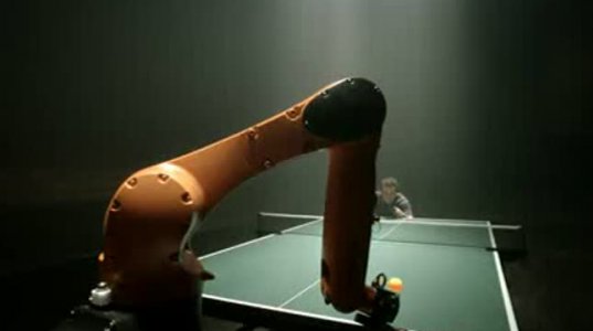 ყოფილმა  მსოფლიოს  ჩემპიონმა  მაგიდის ჩოგბურთში  რობოტს მოუგო