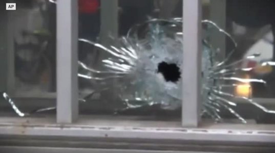 ტერორისტებმა პარიზში 12 ადამიანი მოკლეს